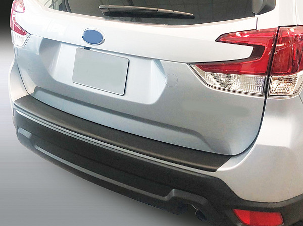 Ladekantenschutz passend für Subaru Forester ab BJ. 3.2020>  passgenau mit Abkantung ABS- Farbe schwarz