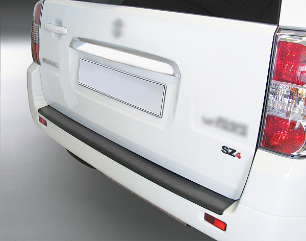 Ladekantenschutz passend für Suzuki Grand Vitara ab BJ. 6.2010-2.2015 ohne Reserverad/Radhalter an Heckklappe passgenau mit Abkantung ABS- Farbe schwarz