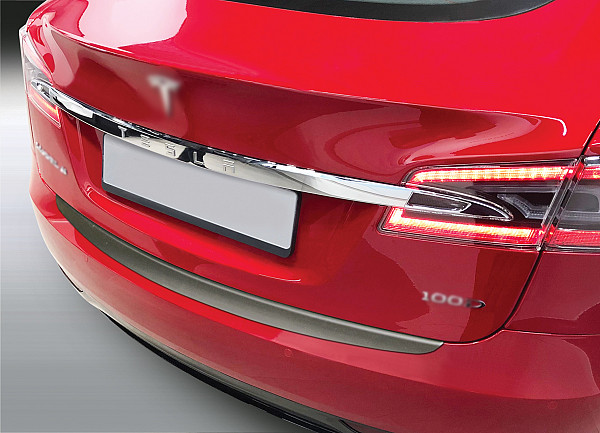 Ladekantenschutz passend für Tesla Model S ab BJ. 8.2013>  passgenau mit Abkantung ABS- Farbe schwarz