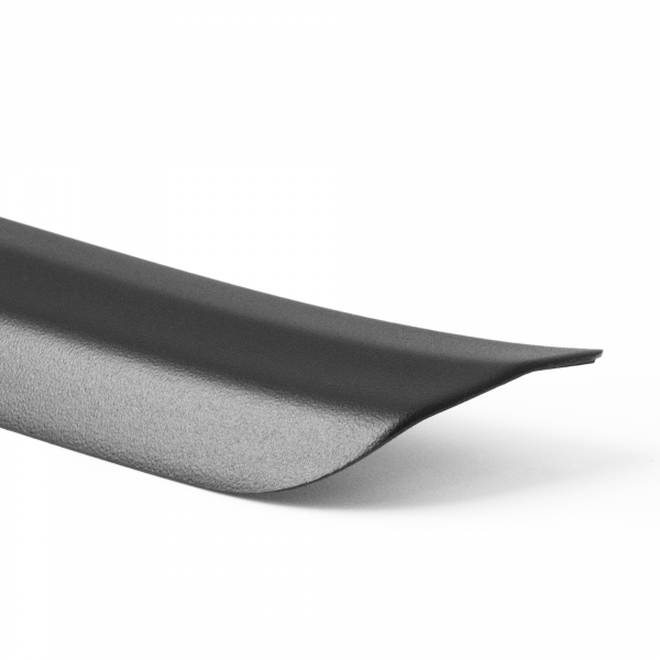 Ladekantenschutz passend für Toyota Corolla Limousine ab BJ. 4.2019-1.2023  passgenau mit Abkantung ABS- Sonderfarbe Aluminium Gebürstet Optik