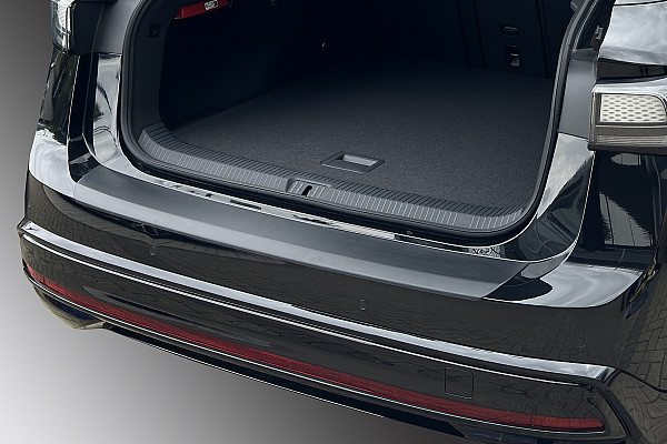 Zaštitna letva stražnjeg branika pogodno za Volkswagen ID.7 10.2023->  precizno pristajanje s dubokim zaštitnim rubom, ABS plastika- boja crna mat