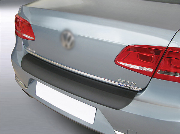 Ladekantenschutz passend für Volkswagen Passat B7 Limousine  ab BJ. 11.2010-9.2014  passgenau mit Abkantung ABS- Farbe schwarz