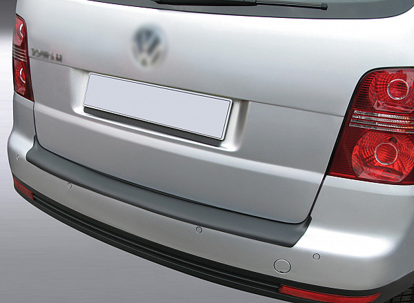 Ladekantenschutz passend für Volkswagen Touran  ab BJ. 3.2003-7.2010  passgenau mit Abkantung ABS- Farbe schwarz